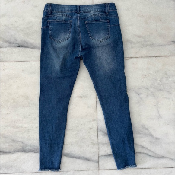 Womens Blue Republic Jeggings Distressed Jeans Skinny Leg Low Rise Juniors 9 - Picture 2 of 8